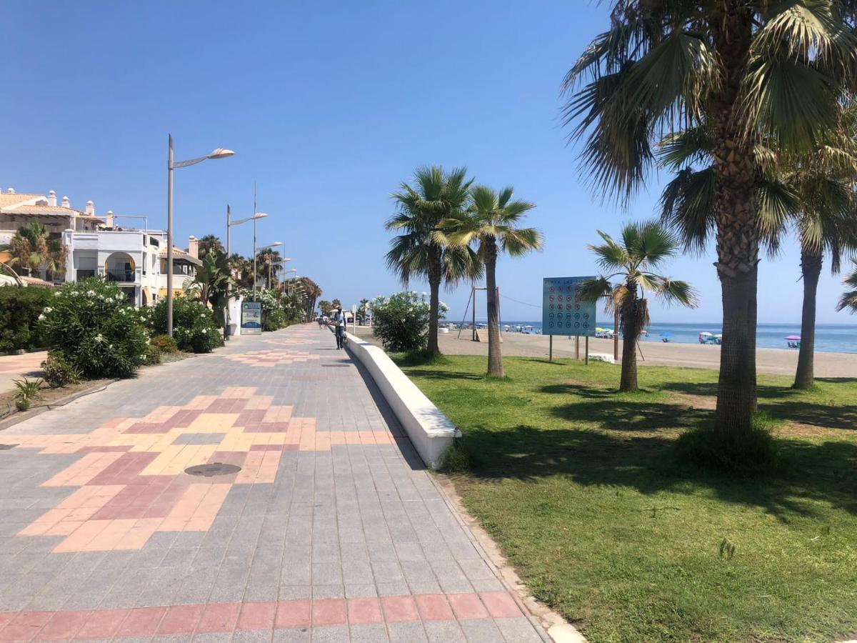 Andaluz Apartments - Laguna Beach Torrox Εξωτερικό φωτογραφία